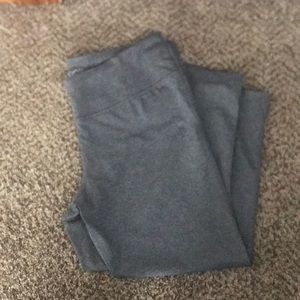 Reebok grey cropped leggings